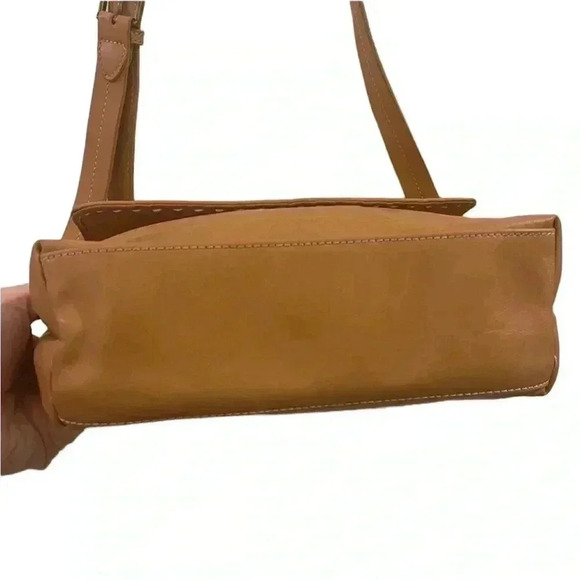 Relic cognac vegan leather contrast stitch adjustable strap shoulder bag purse - Picture 3 of 13